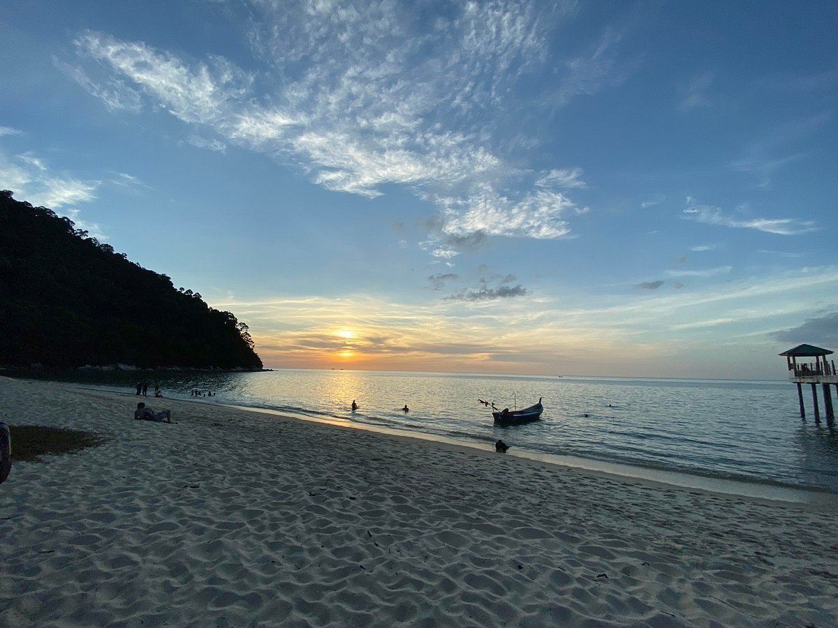 pantai-kerachut beach images