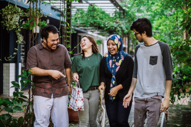 comprehensive guide about what to wear in malaysia