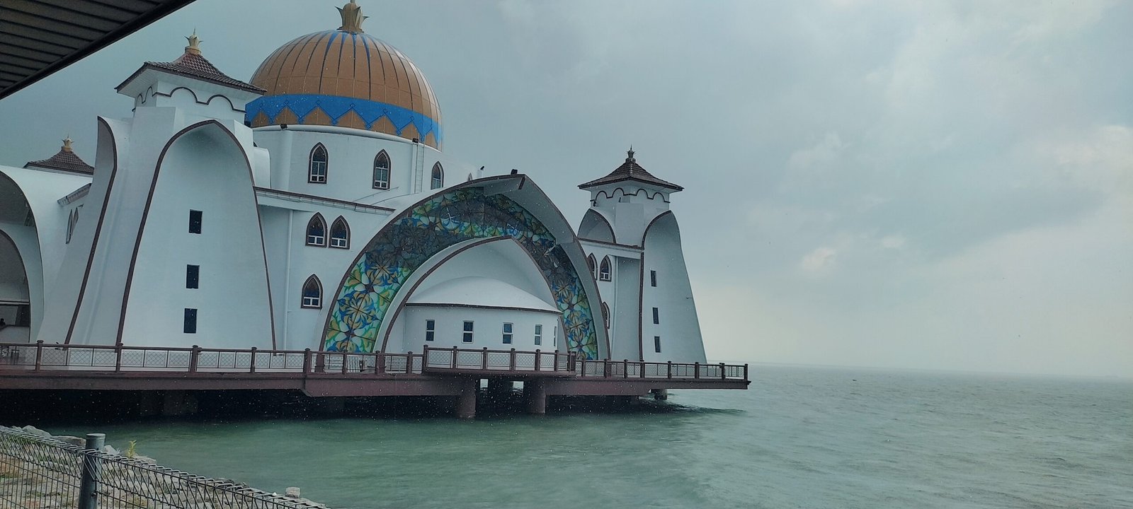 straits mosque melaka photos